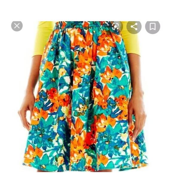 Duro Olowu Floral Skirt with Pockets Sz Small - Picture 6 of 10